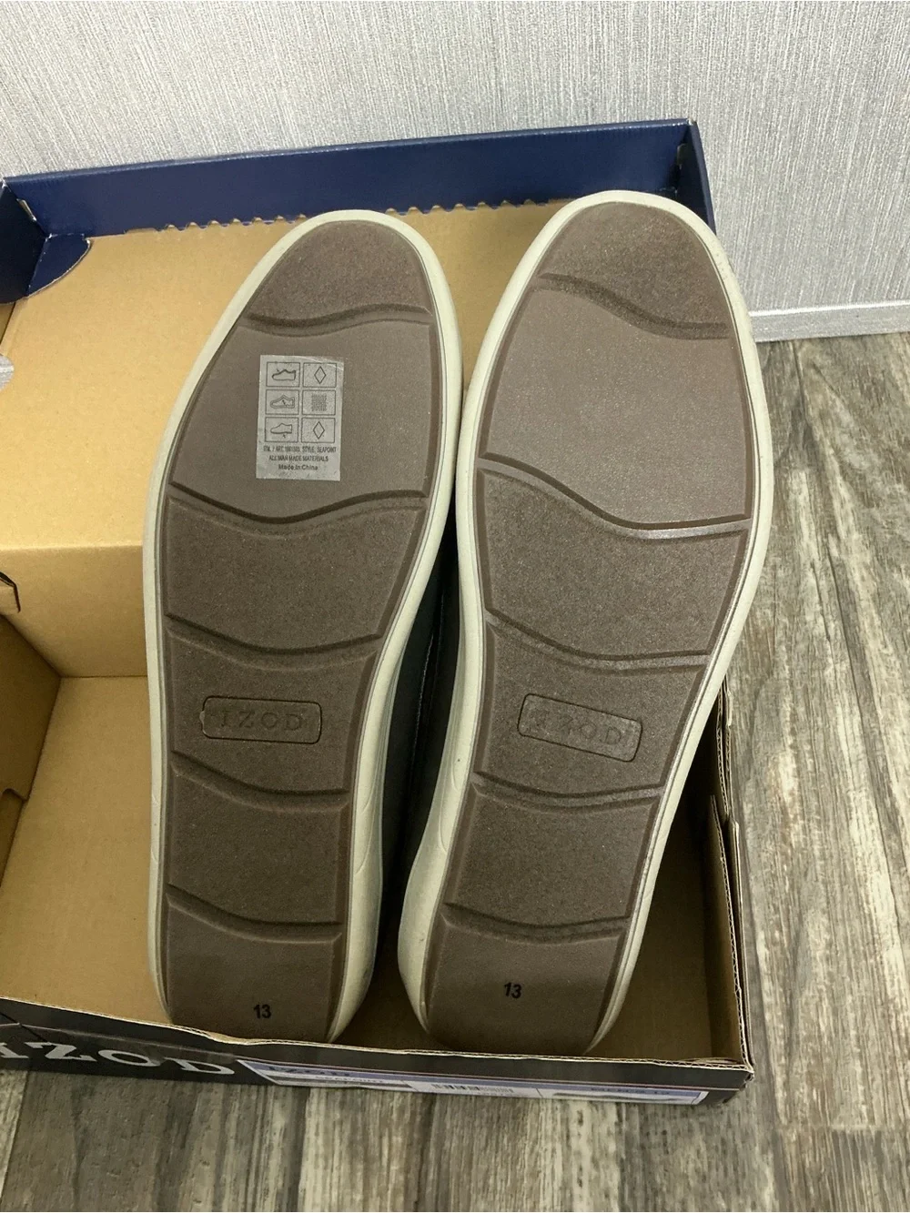 Izod Men’s Grey Slip-On Casual Loafer Size 13